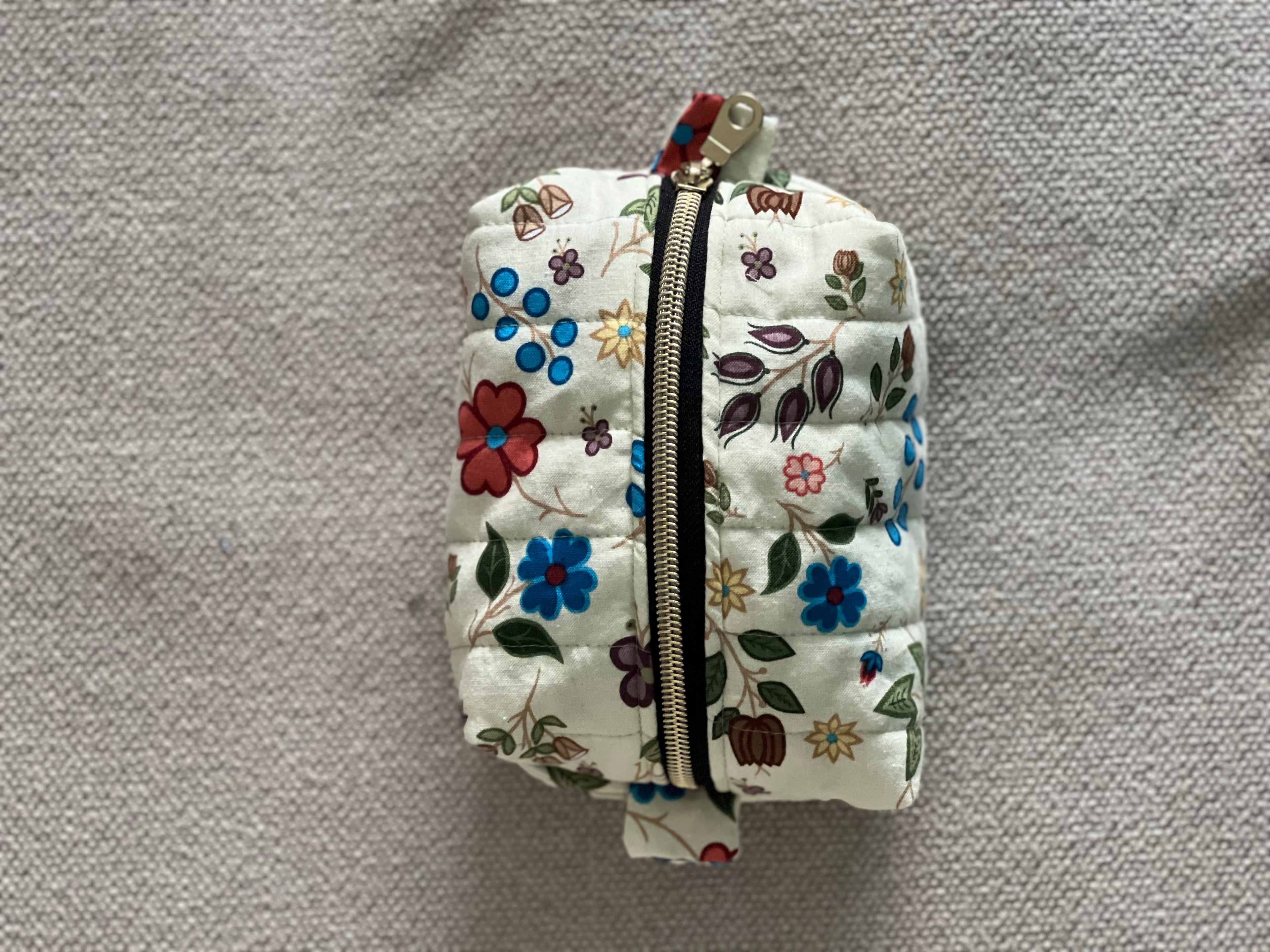 Quilted Pouch - Cream (Small)