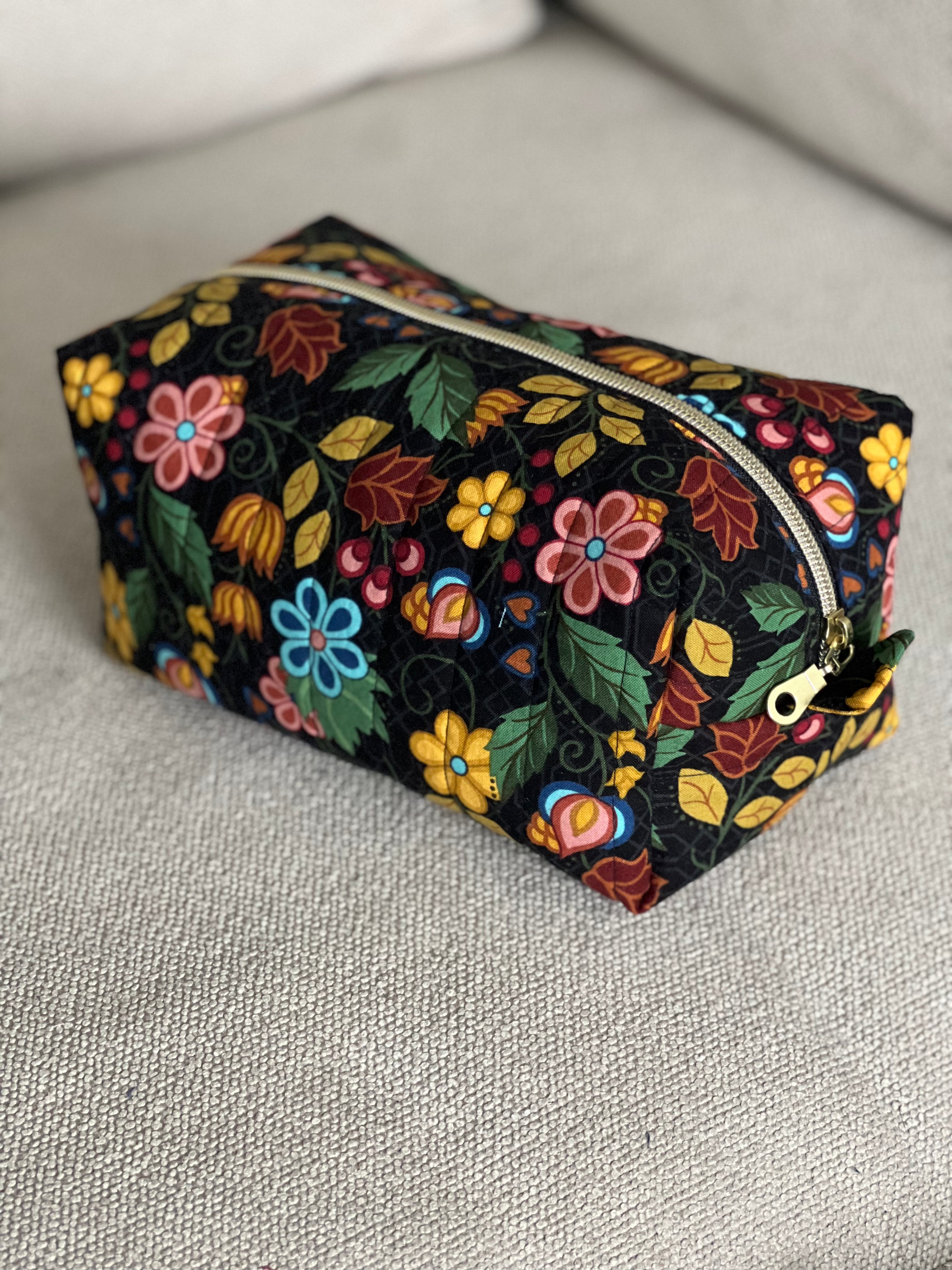 Quilted Pouch - Black (Large)