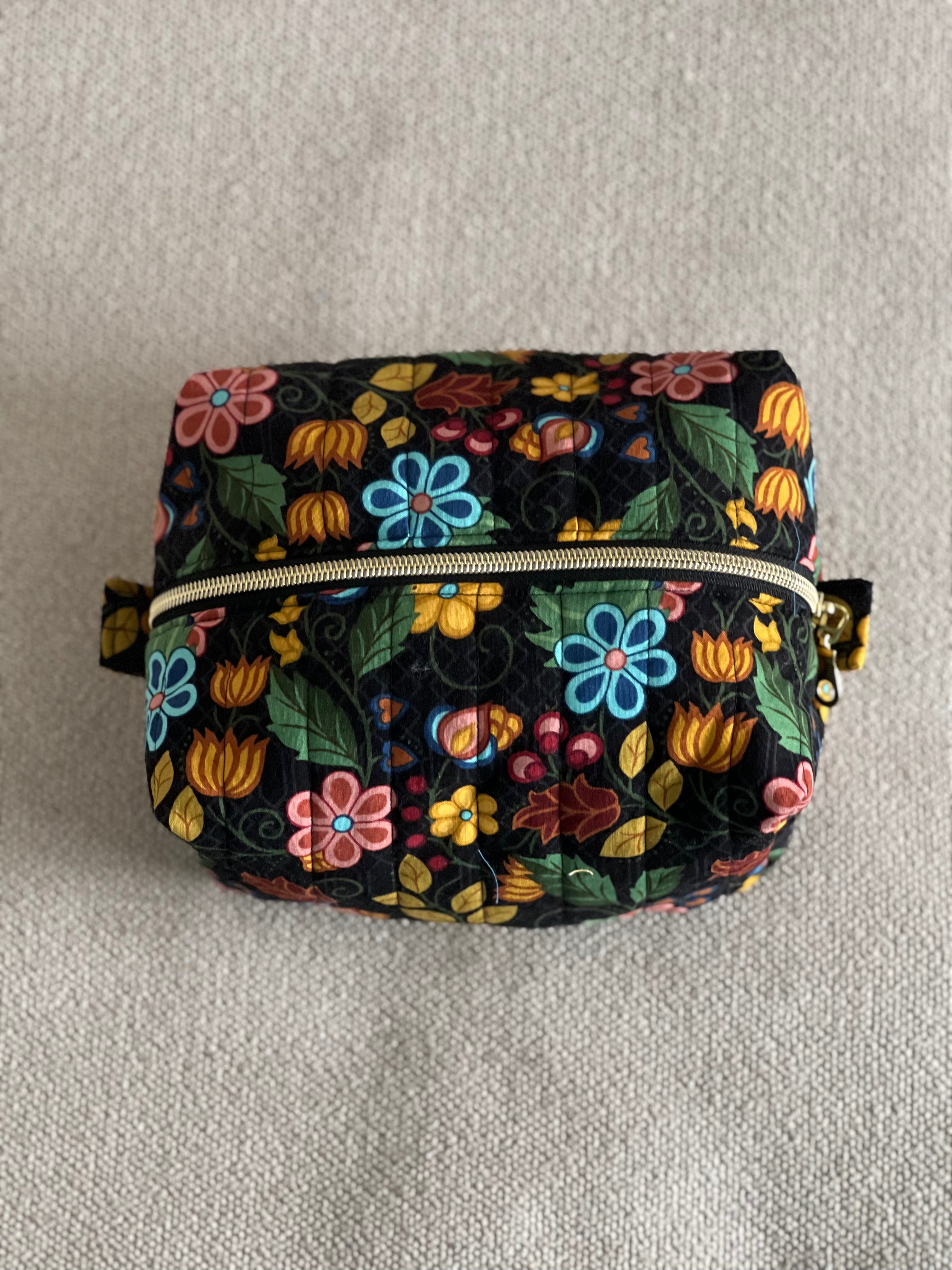 Quilted Pouch - Black (Medium)