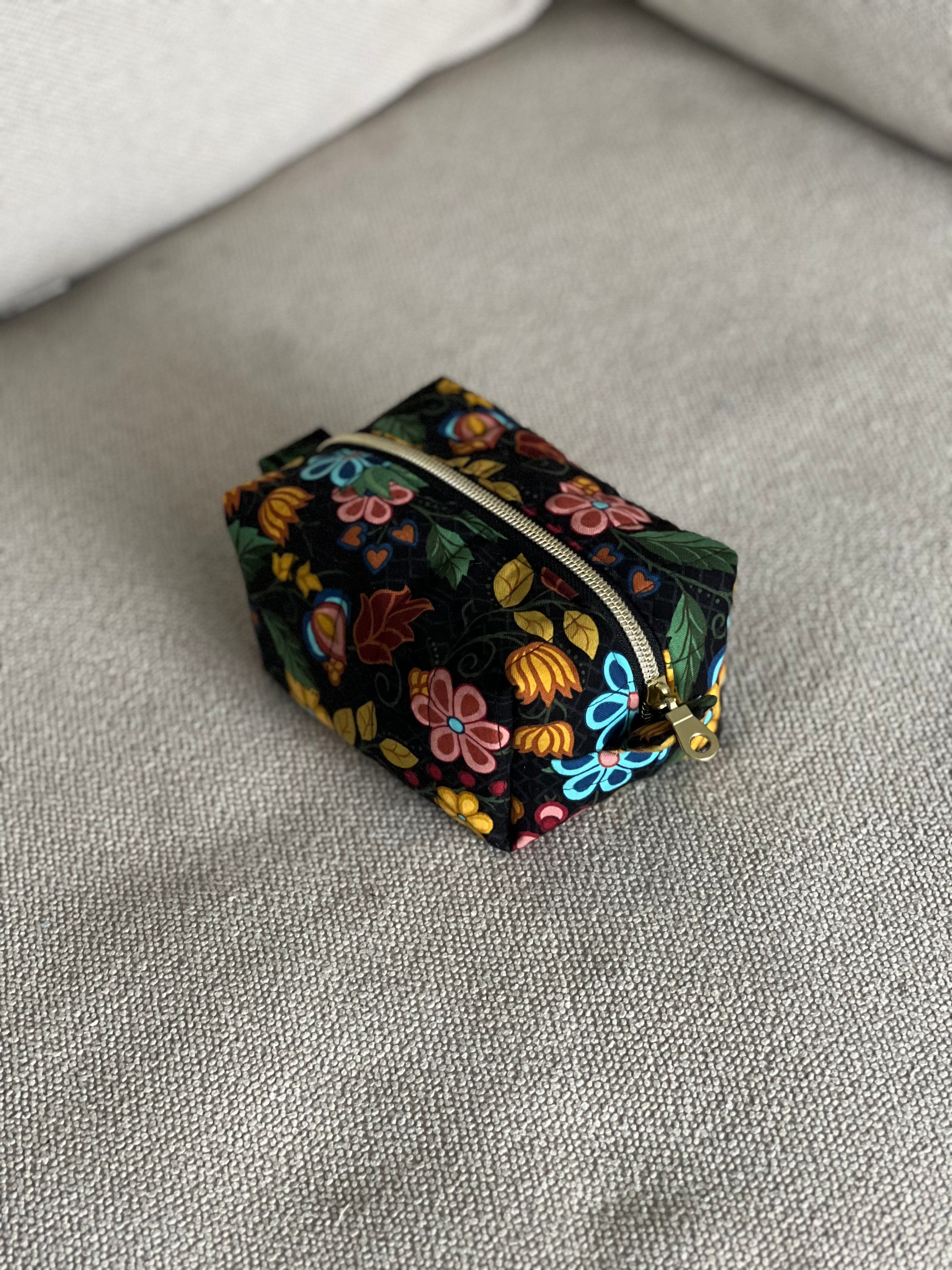 Quilted Pouch - Black (Small)